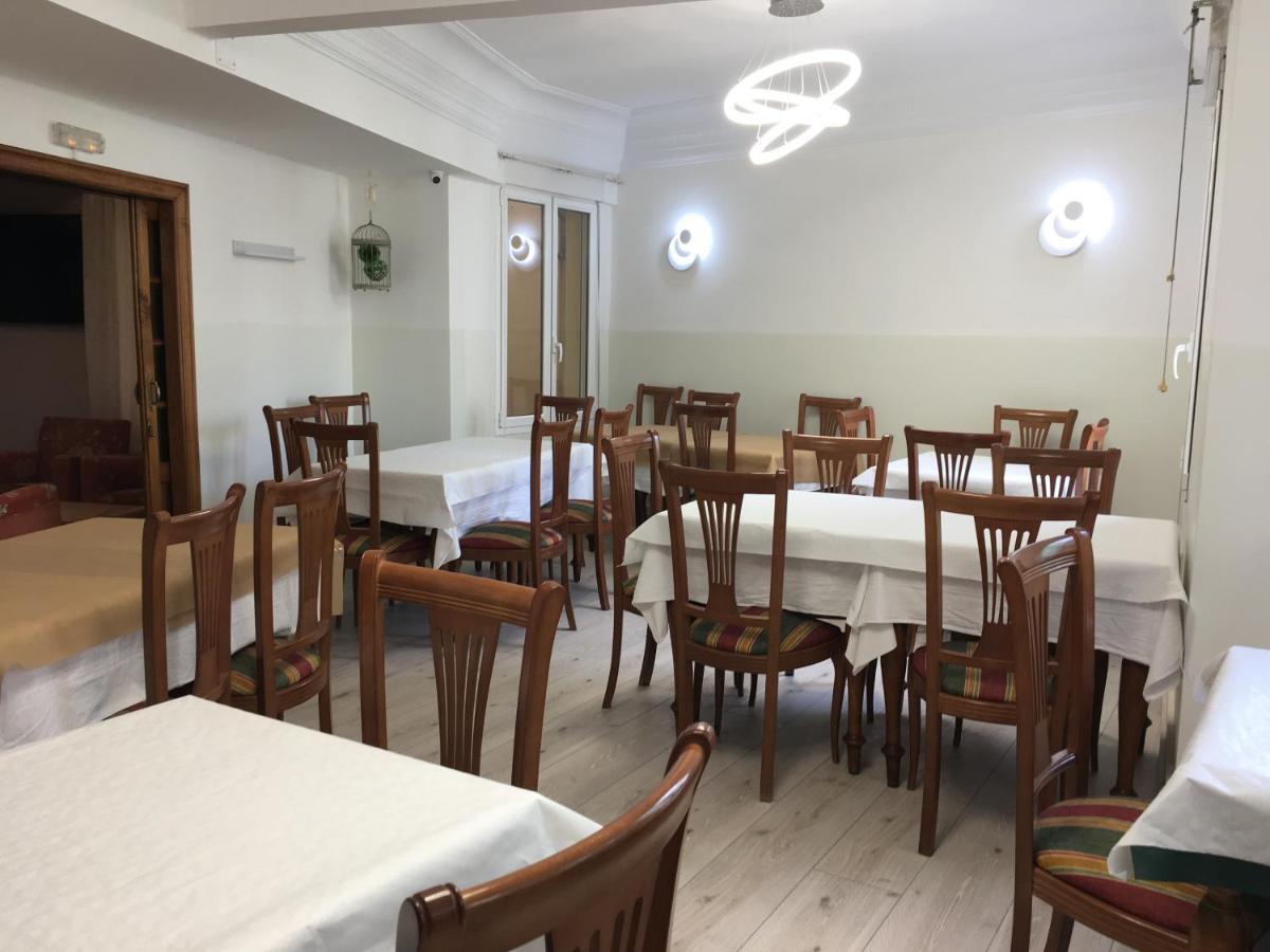 Hostal La Mexicana Santander Ngoại thất bức ảnh