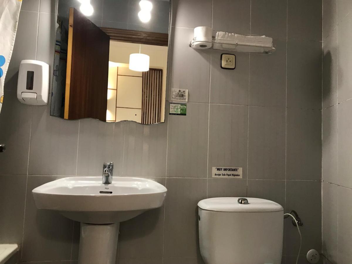 Hostal La Mexicana Santander Ngoại thất bức ảnh
